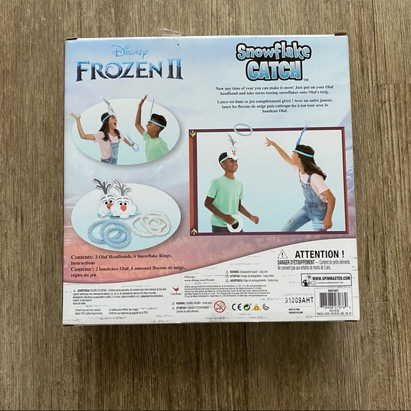 Disney Frozen II Snowflake Catch Game - Picture 3 of 3